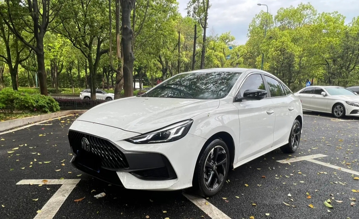 MG 5 Scorpio 2023 汽车图片 