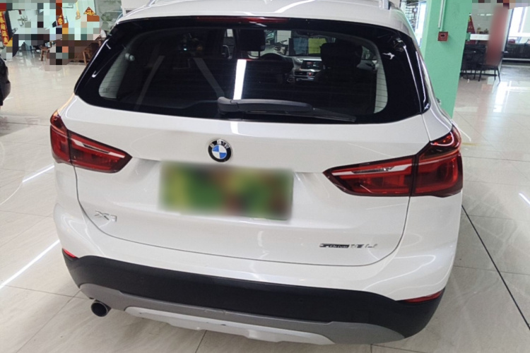 BMW X1 2019 #6 BMW X1 2019 car image #6