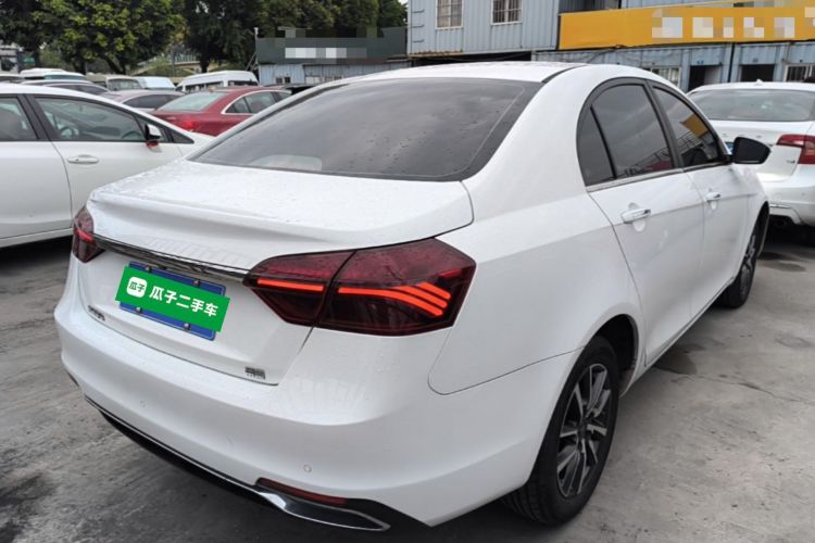 GEELY Emgrand 2020 car image #7