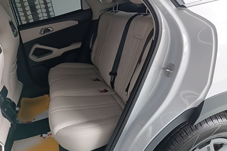 BYD YuanUP 2024 car image #17