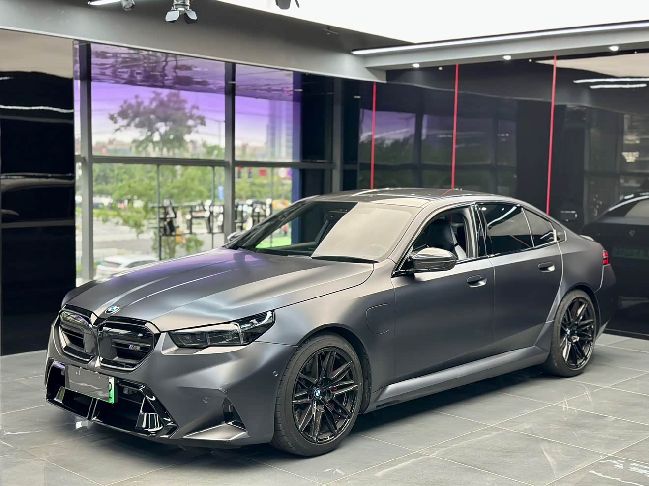 BMW M5 New Energy 2025 BMW M5 New Energy 2025 car image