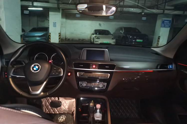 BMW X1 2018 car image #7