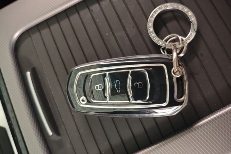 GEELY Emgrand GL 2019 car image #9