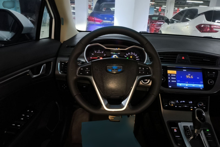 GEELY Emgrand GS 2017 #15 GEELY Emgrand GS 2017 car image #15
