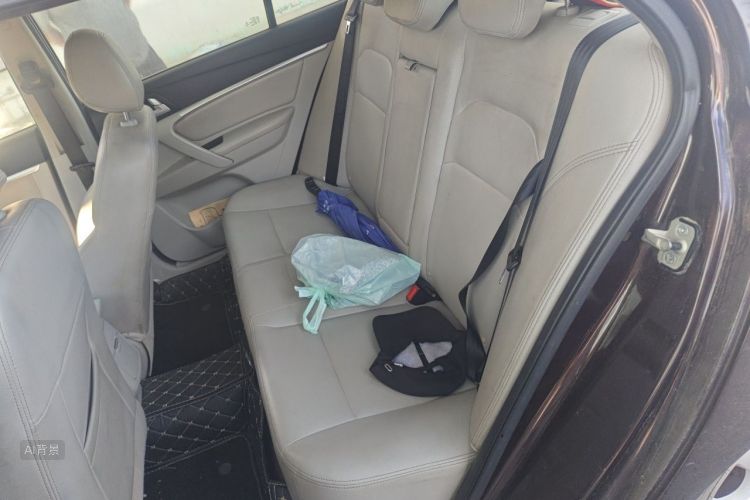 GEELY Emgrand 2015 immagine di auto #19
