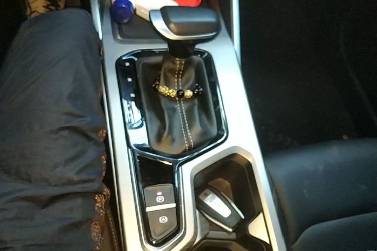 GEELY Emgrand 2025 car image #14