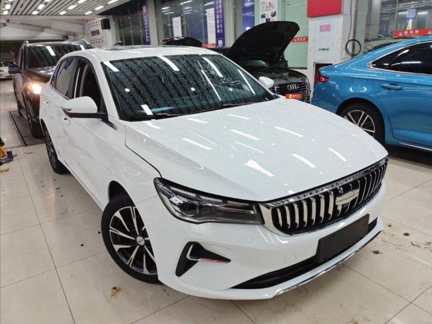 GEELY Emgrand 2024 image de voiture #2