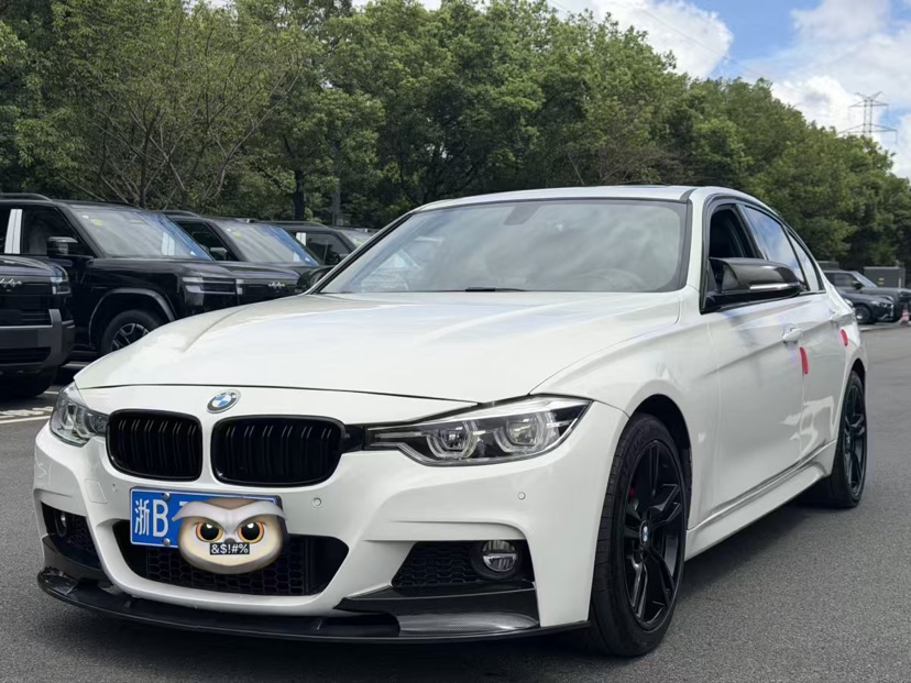 BMW 3 Series 2018 #4 BMW 3 Series 2018 car image #4