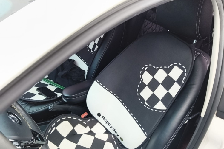 Volkswagen Polo 2017 #17 Volkswagen Polo 2017 car image #17