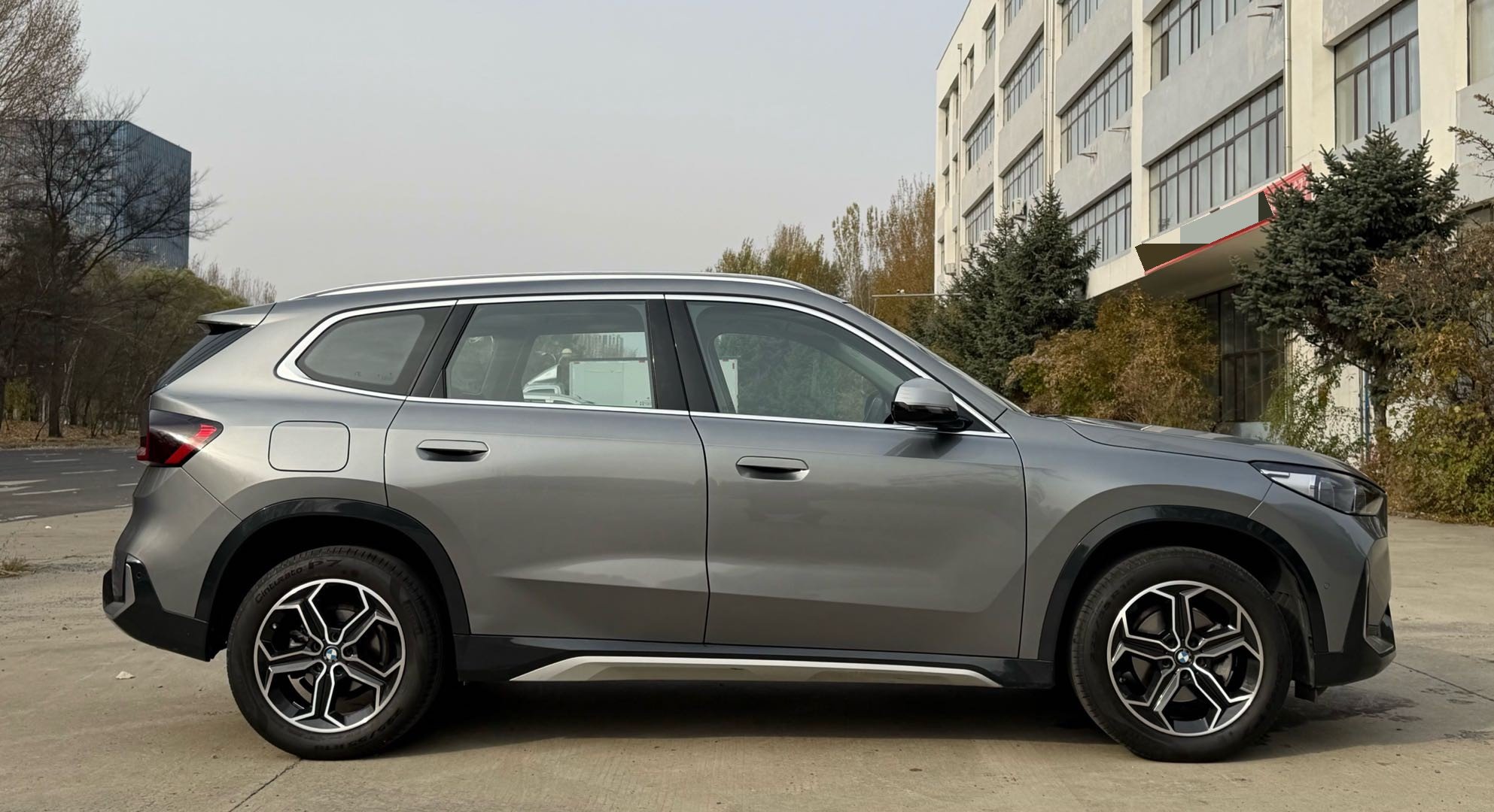 BMW X1 2024 car image #3