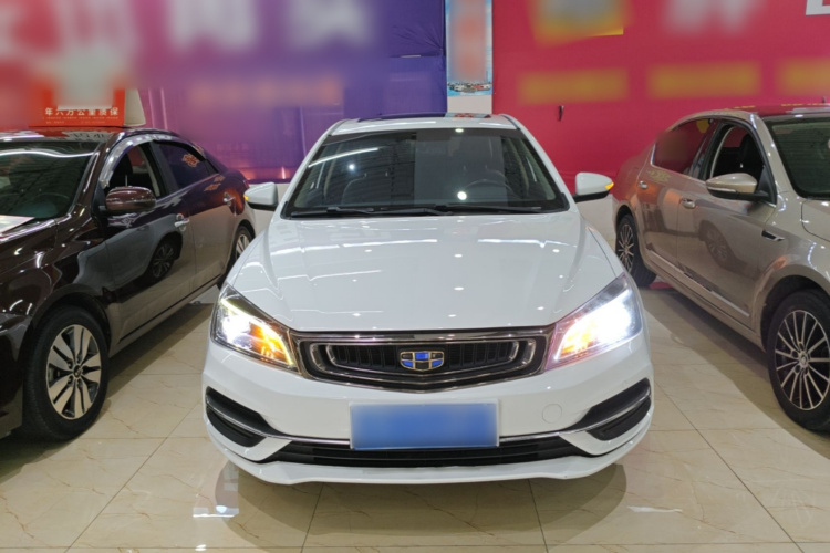 GEELY Emgrand 2019 #3 GEELY Emgrand 2019 car image #3