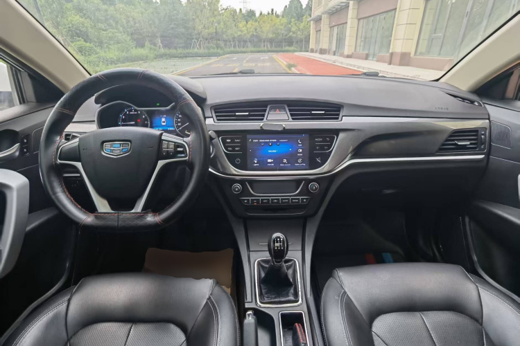 GEELY Emgrand 2017 car image #10