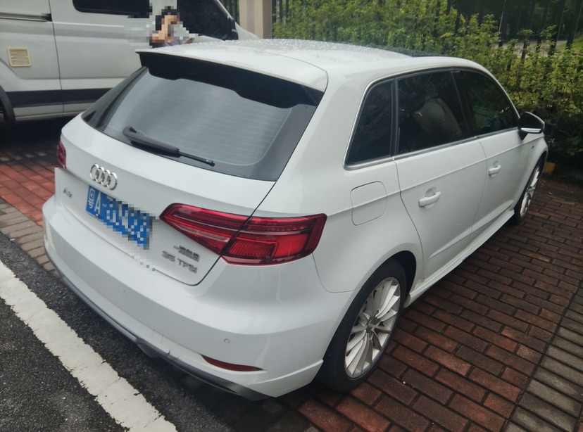Audi A3 2017 car image #6
