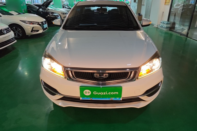 GEELY Emgrand 2020 car image #3