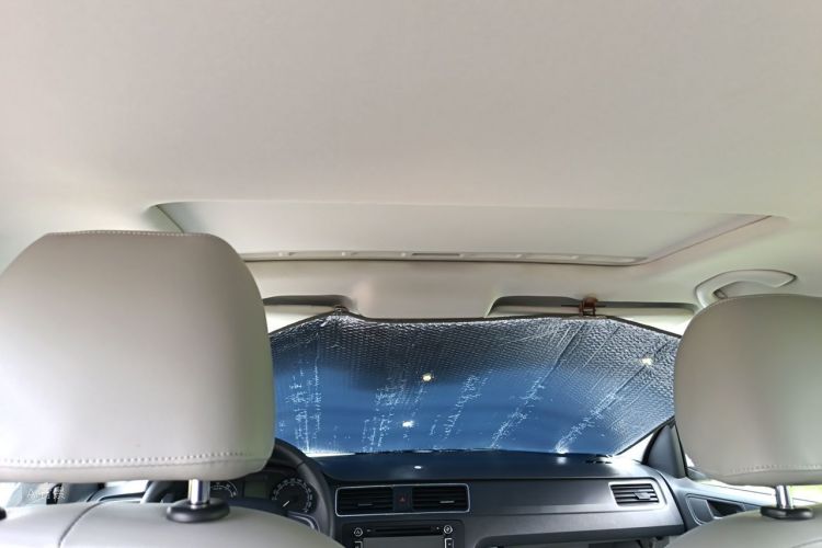 Skoda Rapid 2015 #20 Skoda Rapid 2015 image de voiture #20
