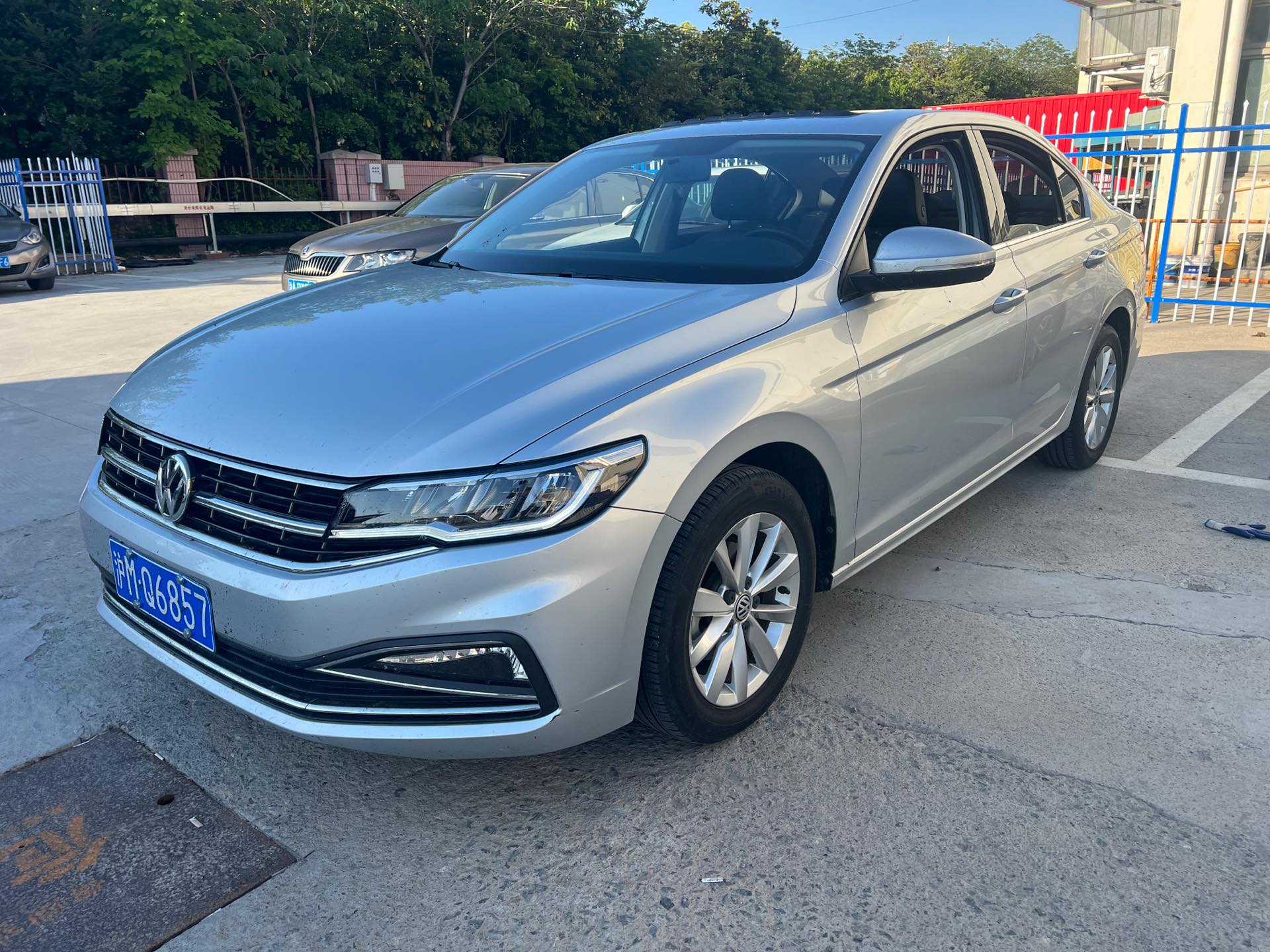 Volkswagen Bora 2018 car image 