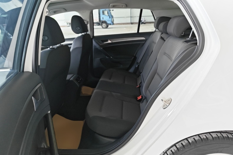 Volkswagen Golf 2016 #17 Volkswagen Golf 2016 car image #17