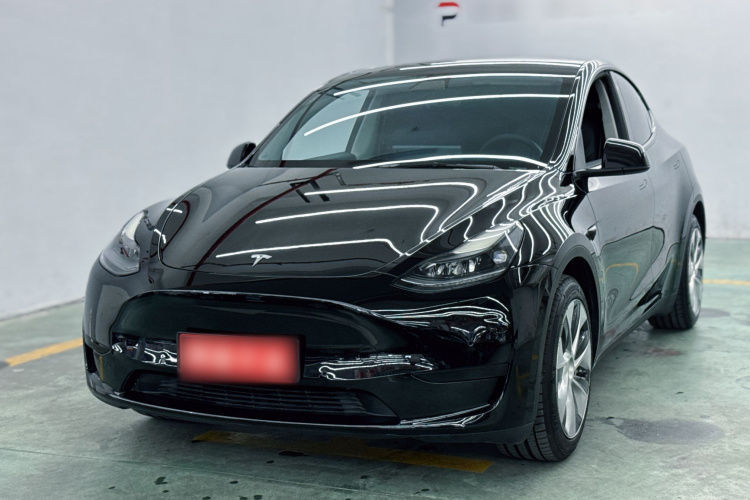 Tesla Model Y 2022 #2 Tesla Model Y 2022 car image #2
