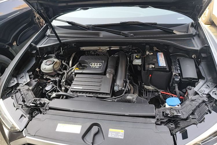 Audi Q3 2021 imagen de coche #22
