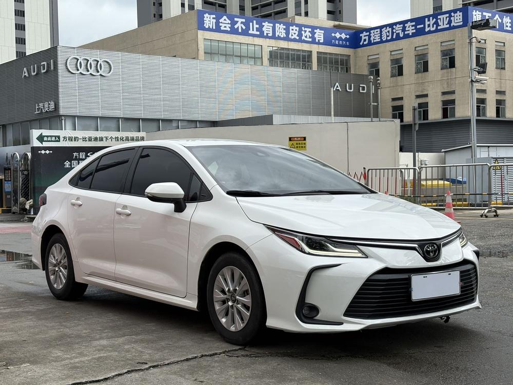Toyota Corolla 2022 изображение автомобиля #3