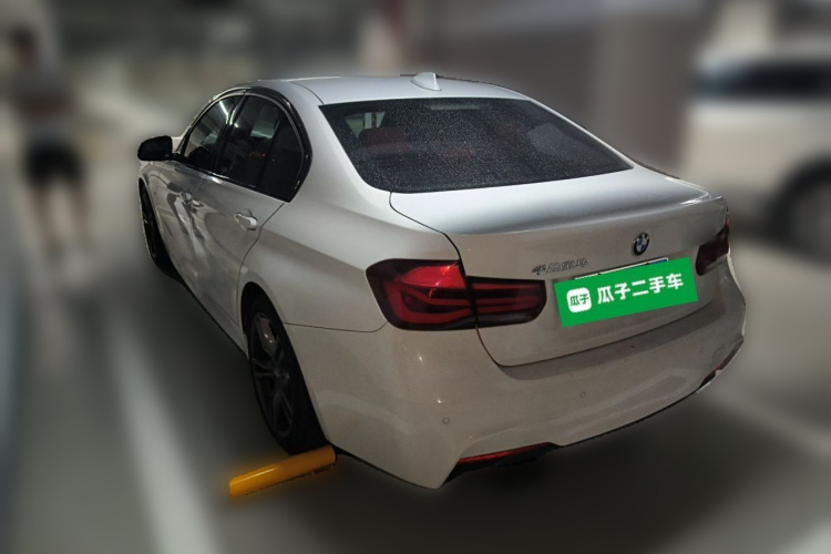 BMW 3 Series 2018 #5 BMW 3 Series 2018 car image #5