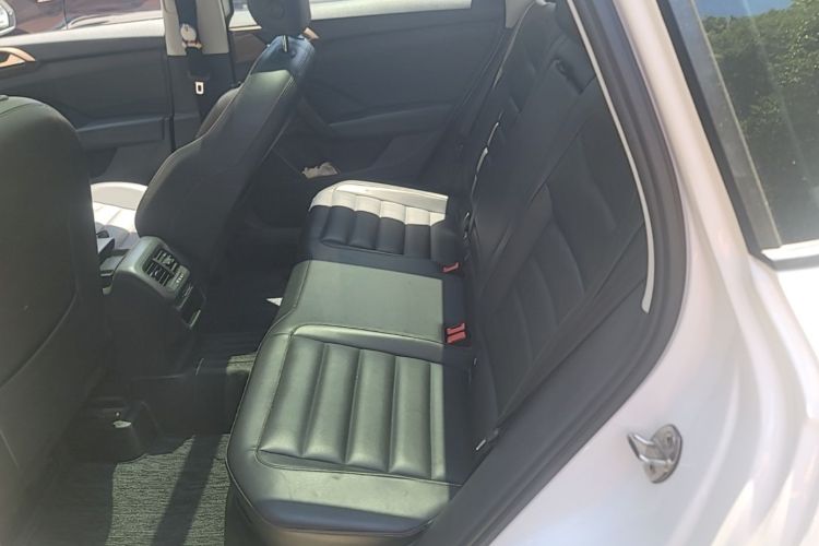 Volkswagen Tharu 2020 image de voiture #17