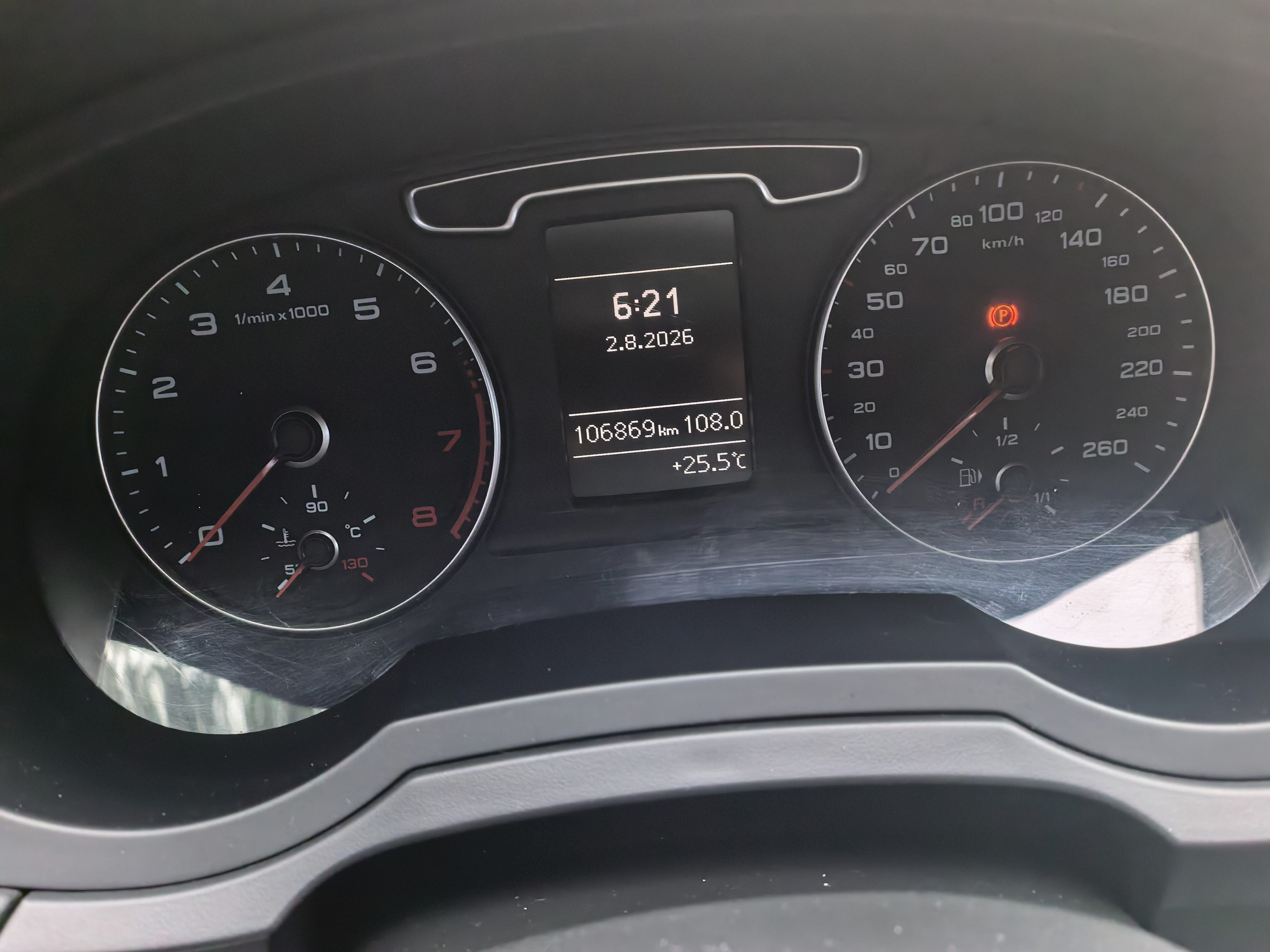 Audi Q3 2015 #11 Audi Q3 2015 car image #11