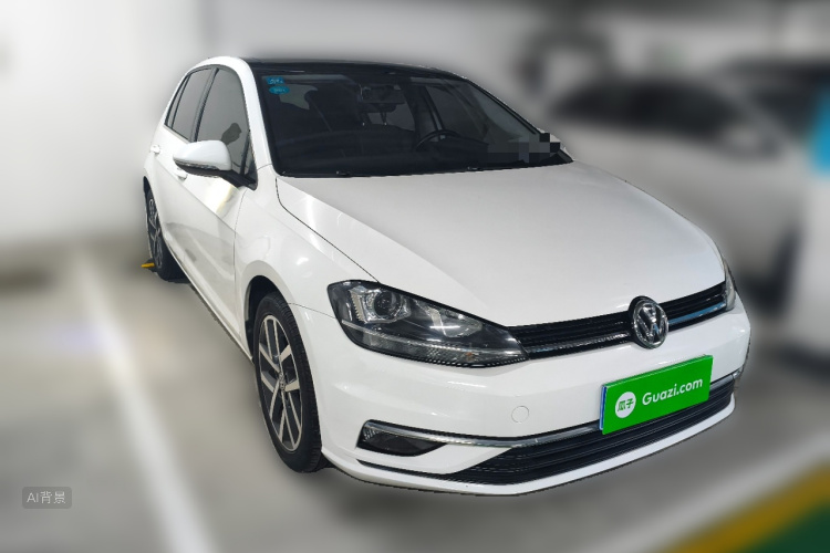 Volkswagen Golf 2020 car image #4