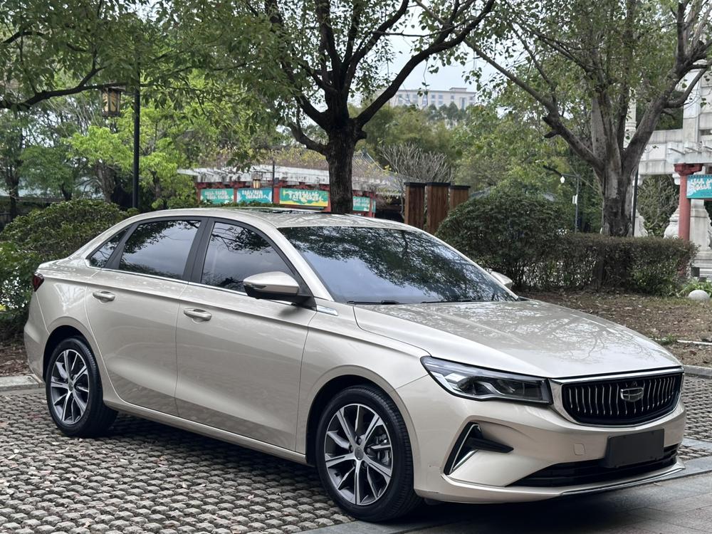 GEELY Emgrand 2022 car image #3