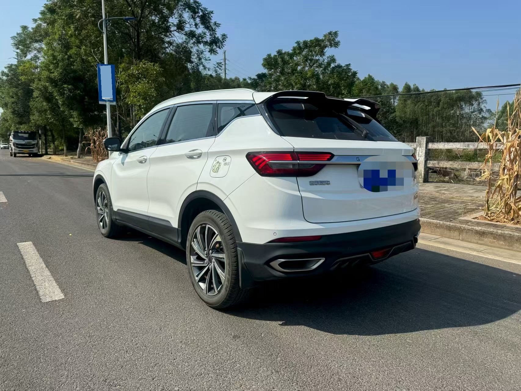 GEELY Coolray 2019 car image #7