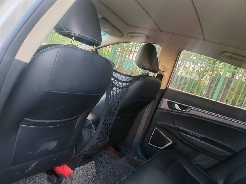 GEELY Emgrand GS 2017 car image #4
