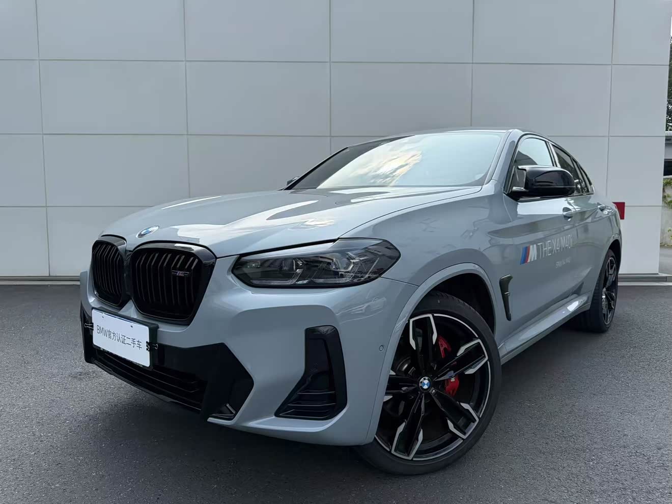 BMW X4 M40i 2024 car image 