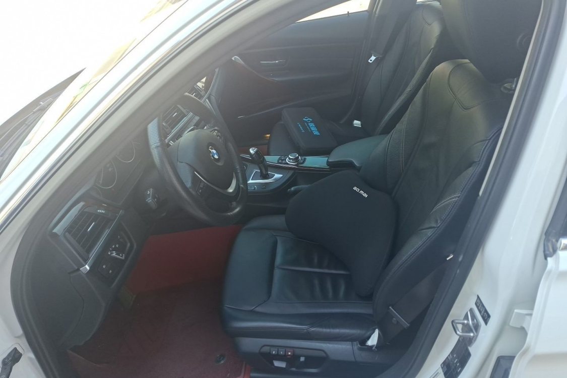 BMW 3 Series 2012 #18 BMW 3 Series 2012 car image #18