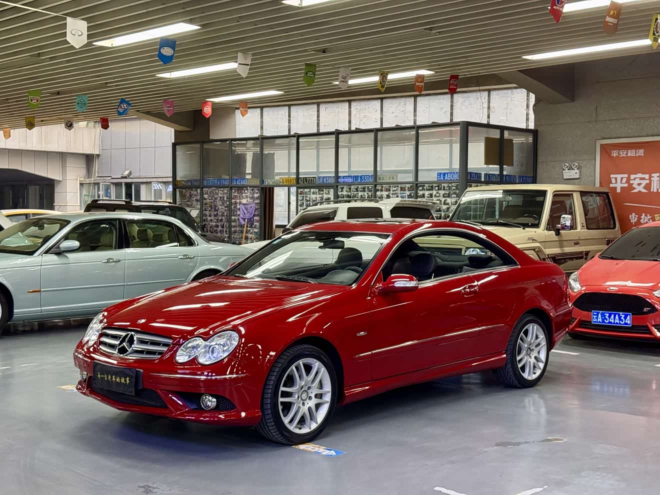 Mercedes-Benz CLK Class 2016 car image 