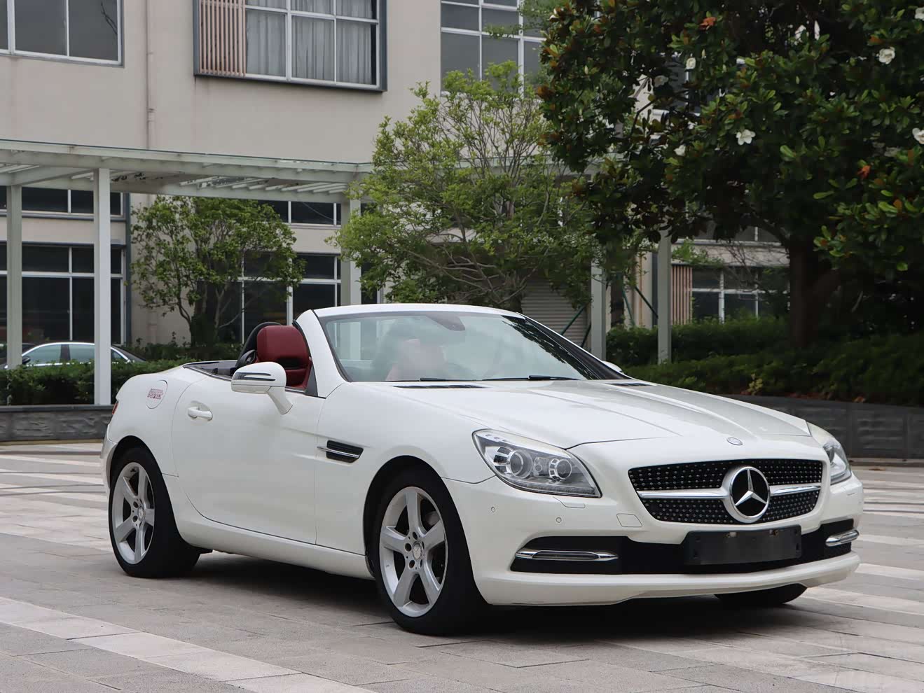 Mercedes-Benz SLK Class 2014 car image 