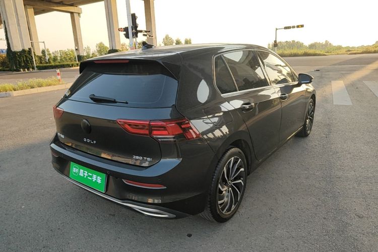 Volkswagen Golf 2021 car image #7