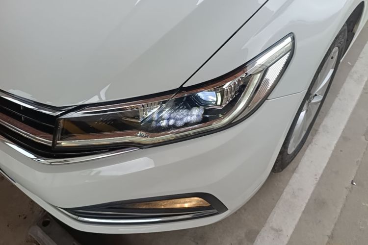 Volkswagen Bora 2021 car image #23