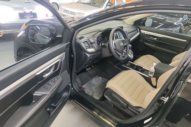 Honda CR-V 2018 #16 Honda CR-V 2018 car image #16