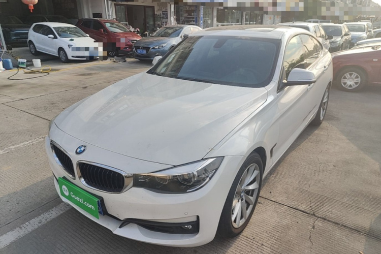 BMW 3 Series GT 2018 car image #2