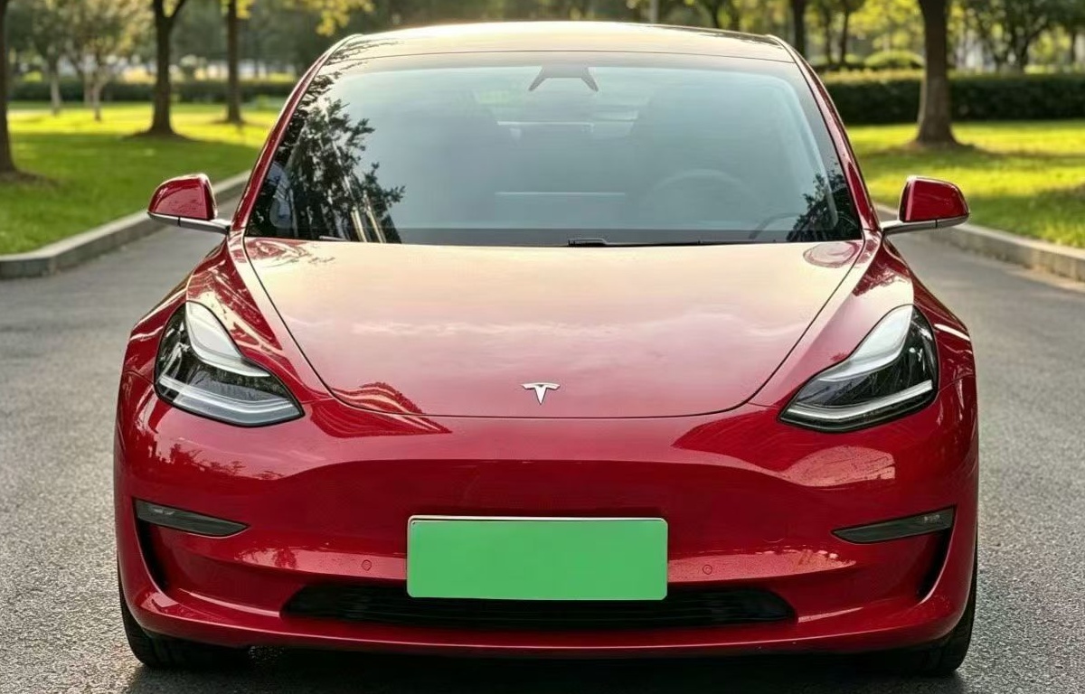 Tesla Model 3 (Imported) 2019 car image #2