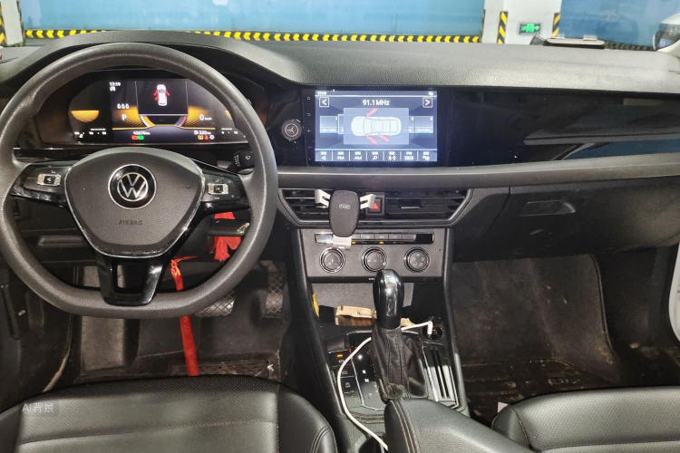 Volkswagen Lavida 2021 car image #11