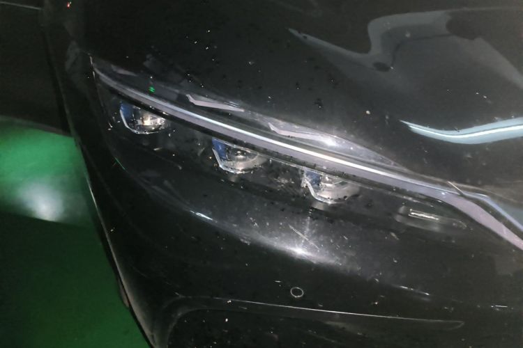BYD Han 2025 image de voiture #8