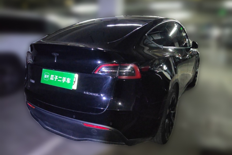 Tesla Model Y 2021 #5 Tesla Model Y 2021 car image #5