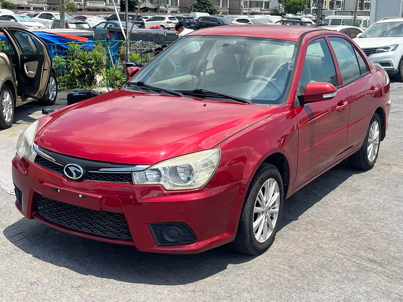 Soueast V3 Lingyue 2014 Soueast V3 Lingyue 2014 car image