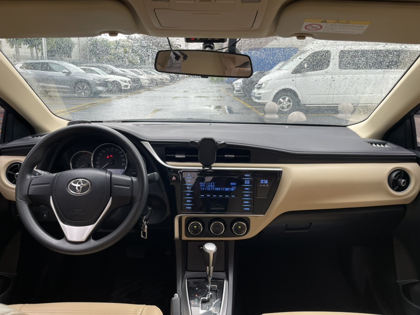 Toyota Corolla 2018 #6 Toyota Corolla 2018 car image #6