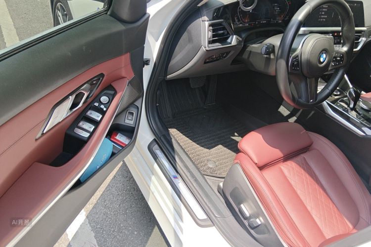 BMW 3 Series 2022 صورة سيارة #18