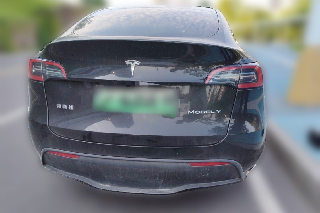 Tesla Model Y 2024 #6 Tesla Model Y 2024 immagine di auto #6
