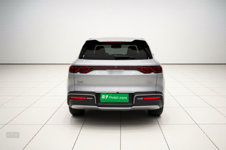 BYD YuanUP 2024 #6 BYD YuanUP 2024 car image #6
