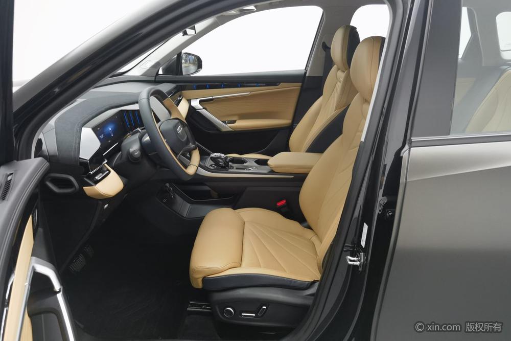 GEELY Boyue L 2023 car image #17
