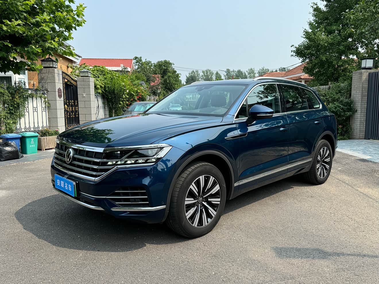 Volkswagen Touareg New Energy 2021 汽车图片 